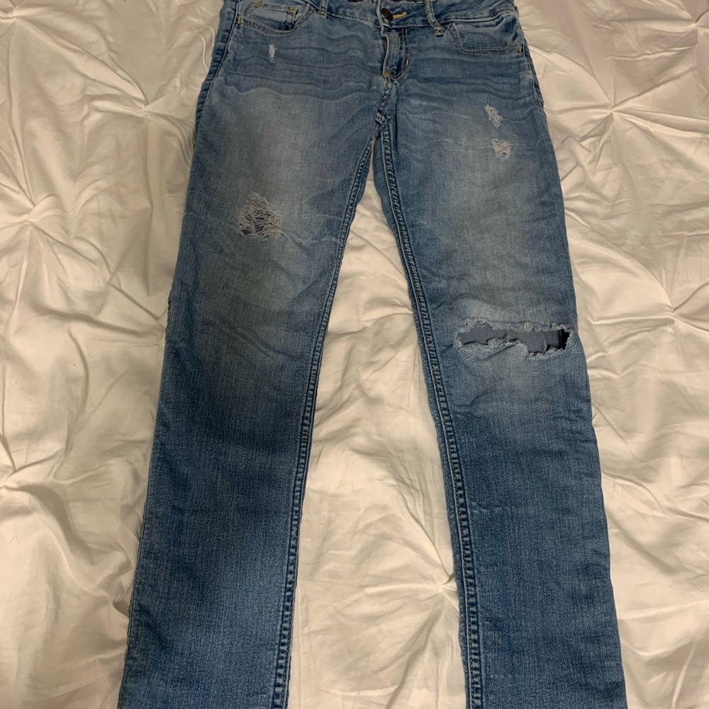 Hollister super skinny ripped jeans